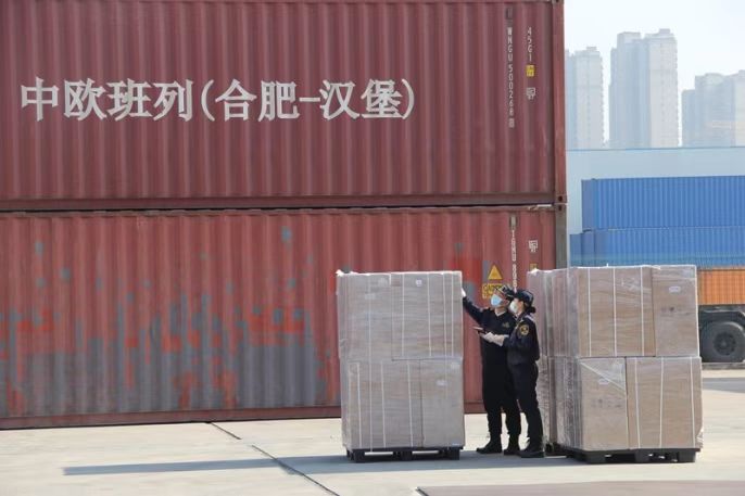 1650442749524729.jpg a4244dda1f3978fd1d4414c124e5892.jpg